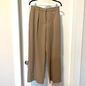 A&F Tailored Ultra Wide-Leg Pant
